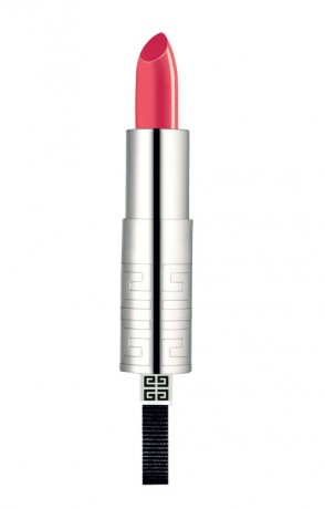 Givenchy, Rouge Interdit, un ruj cu textura delicata, care ofera o culoare de durata, exclusiv in magazinele Sephora, 116 lei.