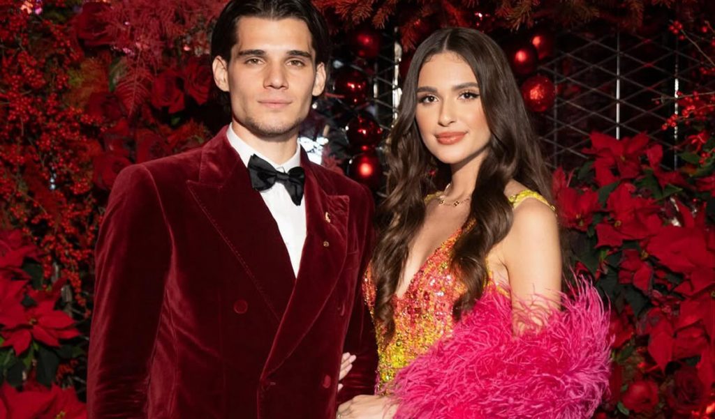 Ianis și Elena Hagi au fost nași de cununie. Cum arată ținuta purtată de soția fotbalistului, care este însărcinată în opt luni