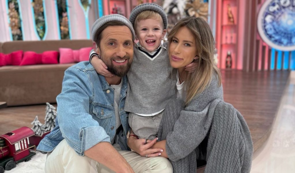 Dani Oțil a împlinit 45 de ani. Cum a fost surprins de soția lui, Gabriela Prisăcariu, și fiul lor, Tiago