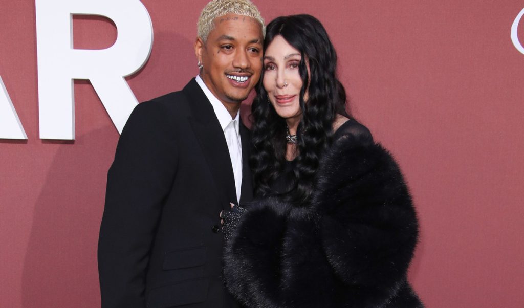 Cher, pregătită să se căsătorească cu iubitul ei, Alexander „AE” Edwards? Ce au dezvăluit surse apropiate cuplului