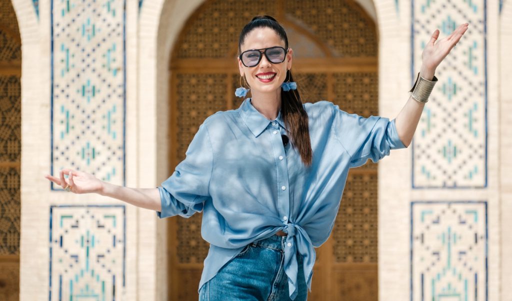 Irina Fodor, filmare cu peripeții în Uzbekistan Cu ce problemă inedită s-a confruntat prezentatoarea Asia Express: „Își iau avânt și apoi te scuipă”
